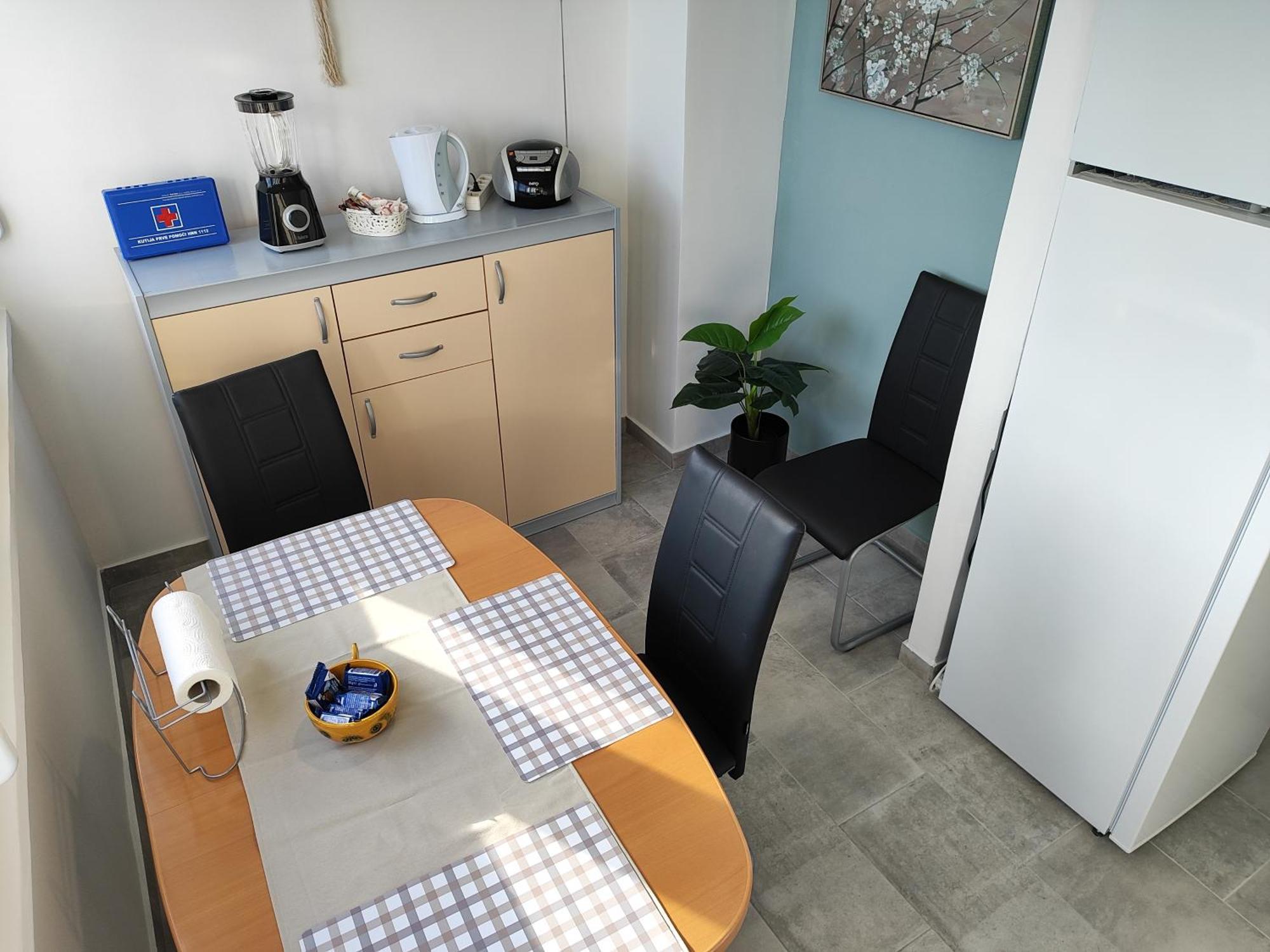 Apartment Zara With Garage Kültér fotó